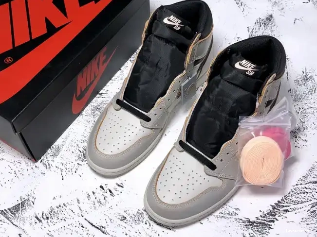Rep LUCY OG High Nike Bone Air 1 x SB Jordan Light CD6578-006 0502
